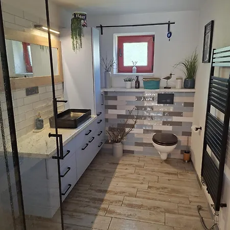 Villa Apalucha 7 *